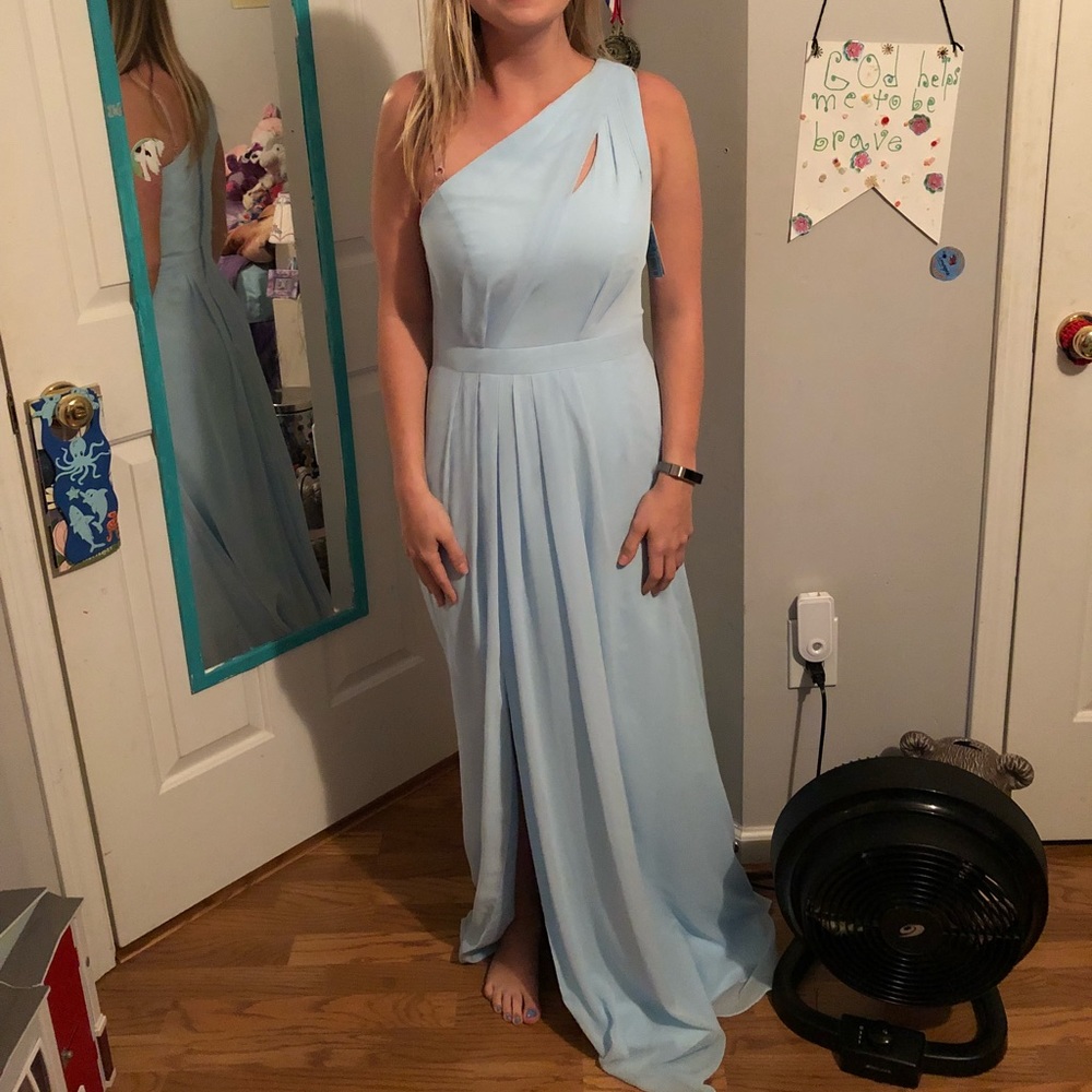 Long One- Shoulder Crinkle Chiffon Dress